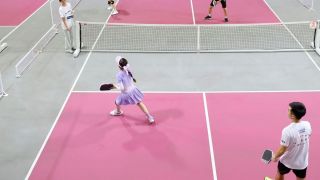 Hành động theo phản xạ, người đàn ông suýt mất mạng khi chơi pickleball