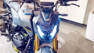 ‘Vua côn tay’ 160cc mới đổ bộ đại lý, dễ gây sốt với giá rẻ hơn hẳn Yamaha Exciter và Honda Winner R