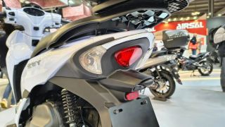 Tin xe hot 8/11: Ra mắt ‘xe ga quốc dân’ mới đẹp hơn Honda SH Mode, cạnh tranh với ‘Tiểu SH’ Vision