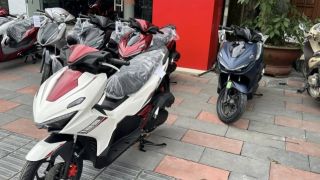 Honda Air Blade thế hệ mới về lý Việt, gây chú ý với thiết kế đẹp mắt, trang bị tối tân, giá hấp dẫn