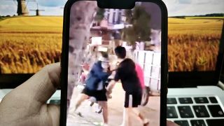 Hé lộ nguồn cơn 2 cặp nam nữ ẩu đả từ lòng đường lên vỉa hè ở TP.HCM, công an vào cuộc