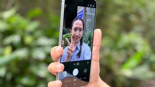 Một ngày đa-zi-năng cùng Galaxy S25 FE: Biến bạn thành 'nhà sáng tạo triệu like' với loạt tính năng AI thông minh