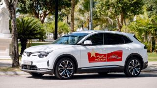 Ưu đãi chồng ưu đãi - Cơ hội không thể tốt hơn để sở hữu VinFast VF 8 trong tháng 11