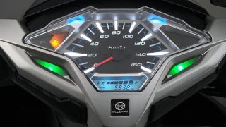 Tin xe trưa 19/11: Đối thủ ‘một 9 một 10’ với Honda Air Blade ra mắt, giá rẻ hơn cả 'Tiểu SH' Vision