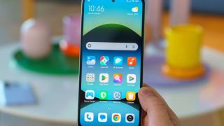 Đây là vua 4G giá rẻ, đập hộp dưới 4 triệu, tính năng cơ bản ngon như iPhone 17, Galaxy S25