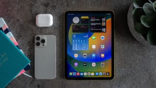 Chiếc iPad đáng mua nhất học sinh, sinh viên, mẹ bỉm sữa: Giá rẻ 6 triệu, cấu hình mạnh, thiết kế bền đẹp