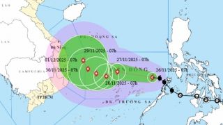 Thông tin nóng về bão số 15: Di chuyển phức tạp, các tỉnh sau đây sẽ phải sẵn sàng ứng phó bão, thiên tai