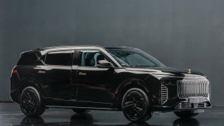 Lạc Hồng 900 LX - Chiếc xe đưa di sản Việt vào ngôn ngữ thiết kế hiện đại