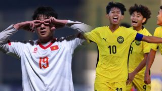U17 Việt Nam 'phả hơi nóng' lên Malaysia, vé dự VCK U17 Asian Cup nằm trong tầm tay