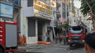 Cháy thẩm mỹ viện ở TPHCM: Hiện trường vụ cháy khiến khách hàng và nhân viên tháo chạy