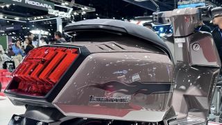 Quên Honda SH đi, ‘vua xe ga’ mới ‘Made in Italy’ chính thức ra mắt, chất hơn cả SH Mode, giá cực rẻ