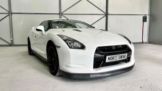 Siêu xe Nissan GT-R giá chỉ hơn 237 triệu đồng: Bí mật phía sau mức giá ‘rẻ giật mình’