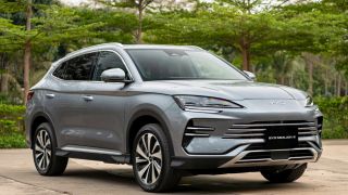 Điểm tin ô tô ngày 3/12/2025: SUV giá 446 triệu thách thức Mazda CX-5, VinFast ‘hé lộ’ bộ ba xe mới