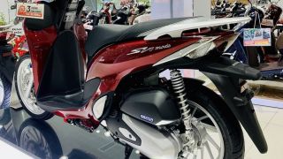 Bảng giá xe Honda SH Mode 2025 tháng 12/2025 giảm 'thủng đáy': Hút khách hơn Vision và LEAD vì quá rẻ