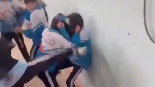 Vụ nữ sinh bị đánh hội đồng dã man trong trường học: UBND tỉnh Gia Lai đã gửi văn bản khẩn đến Sở GD-ĐT