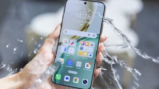 Quái vật tầm trung HONOR X9d 5G: Pin siêu khủng 8.300mAh, sức bền vô đối, giá từ 9,9 triệu đồng