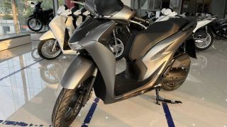 Bảng giá xe Honda SH 2026 tháng 12/2025 rẻ khó tin cuối năm: Khách Việt đổ xô săn đón vì giá quá hời