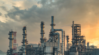 Bất chấp lệnh trừng phạt, 1 nhà máy lọc dầu của Trung Quốc vẫn mở rộng sản xuất