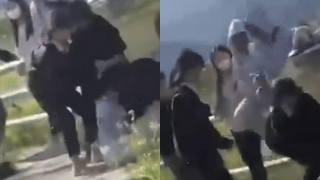 Phẫn nộ clip nữ sinh lớp 10 Gia Lai bị nhóm bạn đánh hội đồng chỉ vì 1 xích mích vụn vặt