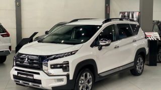 Bảng giá lăn bánh Mitsubishi Xpander Cross cập nhật giữa tháng 12/2025 đang 'cực hời' cho khách Việt
