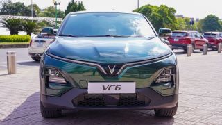 Giá lăn bánh VinFast VF 6 cập nhật giữa tháng 12/2025 ở mức ‘hấp dẫn khó tin’, còn được sạc miễn phí