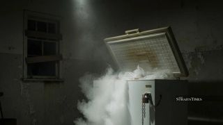 Giấu thi thể con gái bị cha ruột sát hại ở tủ đông suốt 20 năm, lời khai của người mẹ gây sững sờ