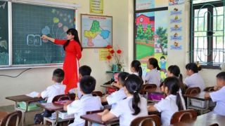 Bộ GDĐT ra lệnh sáp nhập trường học, tinh giản biên chế, quyền lợi giáo viên thay đổi ra sao?