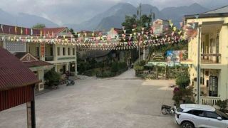 Lào Cai: Hàng trăm phụ huynh phản đối, giữ con ở nhà vì sắp xếp trường học mới xa 8 km, đại diện lãnh đạo lên tiếng