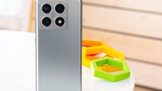 Đây là chiếc điện thoại Xiaomi giá hơn 14 triệu đáng mua nhất hiện nay, rẻ chưa bằng nửa iPhone 17