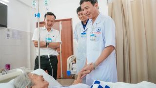 Tình hình sức khỏe hiện tại của nghệ sĩ Phi Điểu sau khi nhập viện cấp cứu vì nhiễm trùng huyết