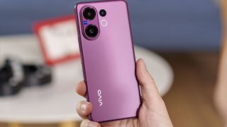 Đây là ‘bản sao giá rẻ’ của iPhone 17 đáng mua nhất tháng 12, giá rẻ hơn cả chục triệu hút khách Việt