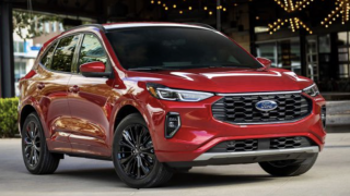 Điểm tin ô tô 26/12: Ford khai tử Escape, phí cấp biển ô tô giảm mạnh, Ford Taurus 2026 trình làng