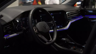 Điểm tin ô tô 27/12: Volkswagen Touareg giảm 330 triệu, Ford ‘bó tay’ trước Toyota - Hyundai