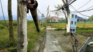 Hàng nghìn cột điện ngổn ngang sau bão ở Hà Tĩnh chưa được thay mới: Ngành điện chỉ ra 3 nguyên nhân