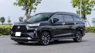 Giá xe Toyota Veloz Cross lăn bánh đầu tháng 1/2026: Ưu đãi cực khủng, ‘gạt giò’ Mitsubishi Xpander