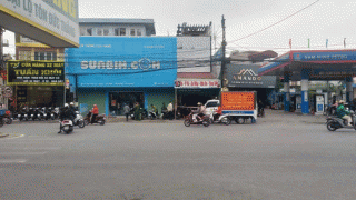 Nhân chứng tiết lộ thông tin gây hoang mang vụ nam thanh niên tử vong nghi do bị điện giật ở vỉa hè