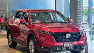 Honda CR-V trở lại ‘cuộc đua’, quyết đánh bại Mazda CX-5 bằng giá lăn bánh ‘rẻ bèo’ đầu tháng 1/2026