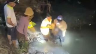 Hiện trường án mạng gây chấn động Đắk Lắk: Người đàn ông nghi bị tấn công bằng đá rồi dìm xuống ao tử vong