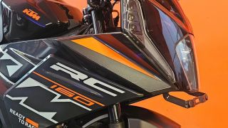 ‘Vua côn tay’ 160cc mới chính thức về đại lý giá 56 triệu đồng: Đại chiến Honda Winner R và Exciter