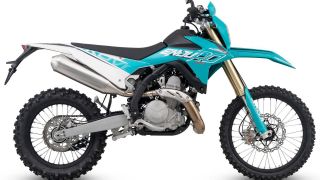 ‘Vua côn tay’ mới ra mắt với thiết kế đẹp 'át vía' Yamaha Exciter, sức mạnh 'áp đảo' Honda Winner R