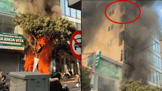 Người dân hoảng loạn khi chứng kiến vụ cháy nhà nhiều tầng ở Hà Nội, hiện trường gây ám ảnh