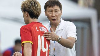 Bất ngờ bị HLV Kim Sang Sik ngó lơ, bài tẩy của U23 Việt Nam vỡ mộng tạo kỷ lục ở VCK U23 châu Á 2026