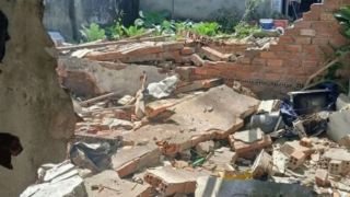 Đắk Lắk: Một căn nhà cấp bốn nổ tung, một người bị thương nặng chỉ vì pháo tự chế 