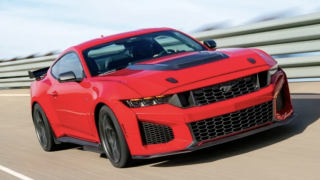 Ford Mustang tiếp tục thống trị phân khúc xe thể thao tại Mỹ năm 2025