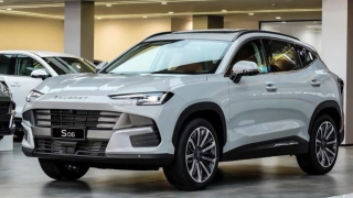 SUV hybrid Trung Quốc sắp lên kệ Nga: Mạnh 360 mã lực, giá dự kiến dưới 1 tỷ đồng