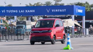 Ô tô điện cho phố hẹp: VinFast Minio Green đủ 4 chỗ, trang bị ‘vừa xinh’