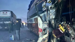 Hiện trường kinh hoàng vụ tai nạn giữa 5 ô tô trên cao tốc Bắc Nam khiến 1 người tử vong tại chỗ