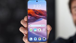 Đây là siêu phẩm Android trang bị khủng khiến iPhone 17 Pro Max gục ngã, Galaxy S25 Ultra choáng váng