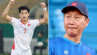 Lo sợ kịch bản xấu với thầy trò HLV Kim Sang Sik, công thần ĐT Việt Nam 'cầu xin' người hâm mộ