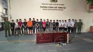 Hàng chục thanh niên hỗn chiến như phim hành động ở TPHCM, 14 người vướng vòng lao lý